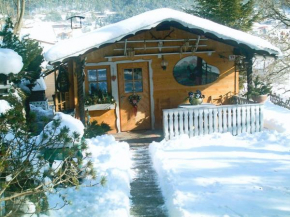 Chalet in caroles with a nearby forest